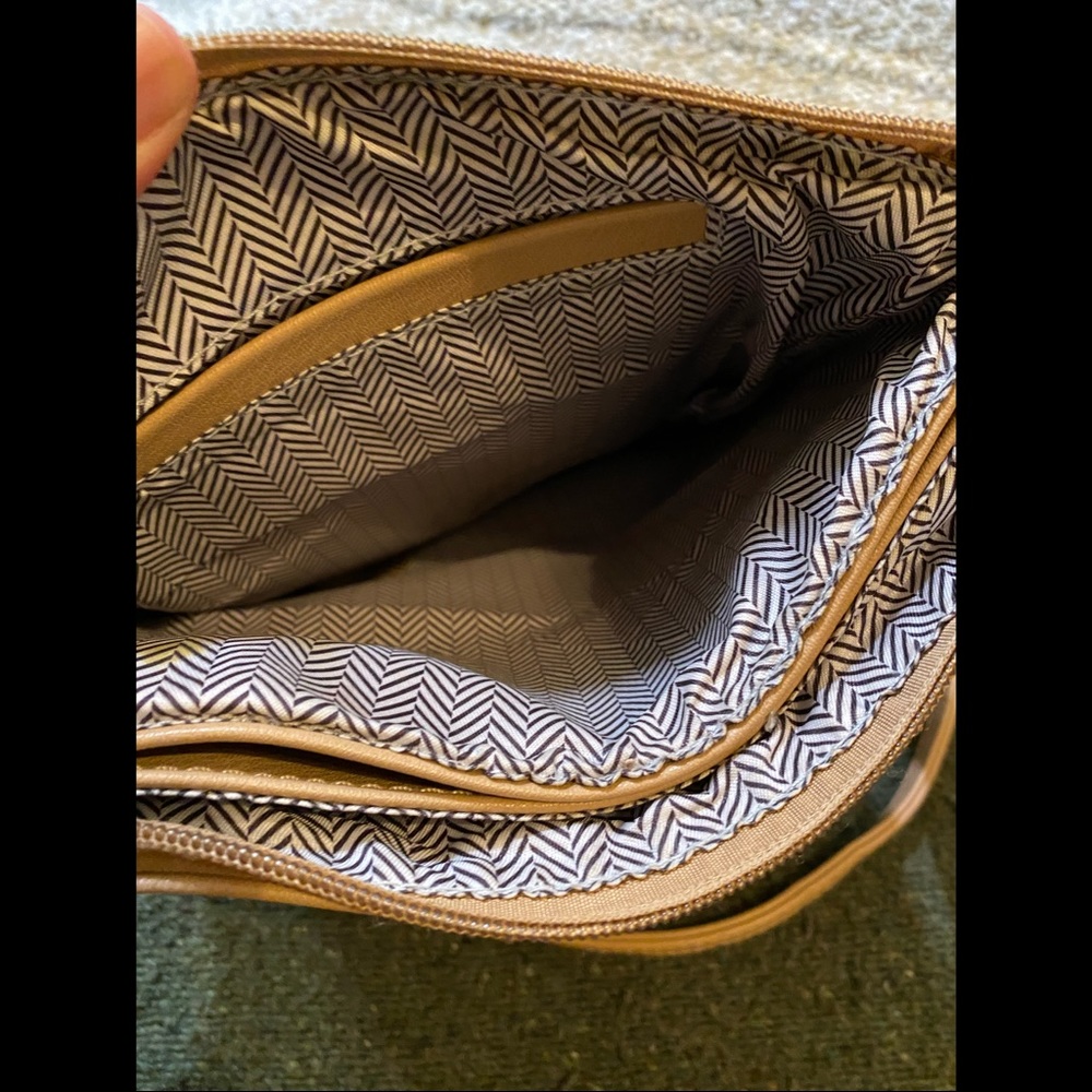Crossbody Purse - Picture 4 of 5